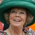 'Koningin van alle mensen'  bedanklied voor Beatrix