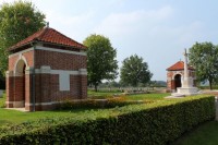 oorlogsbegraafplaats Hotton in België / Bron: sodraf