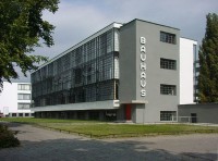Bauhaus / Bron: Mewes, Wikimedia Commons (Publiek domein)