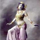 Mata Hari, naaktdanseres en spionne