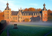 De universiteit van Leuven. Deze universiteit werd opgericht in 1425 en was de eerste universiteit van de "Nederlanden".  / Bron: Juhanson, Wikimedia Commons (CC BY-SA-3.0)